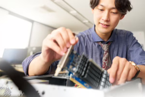 キッティングとは？作業内容や手法、効率化におすすめのサービスをご紹介